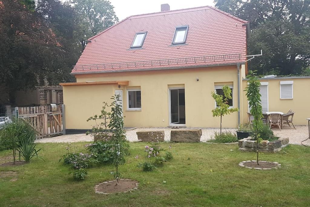 Ehemaliges Torhaus Am Rande Der Dresdner Neustadt Dresden Exterior foto